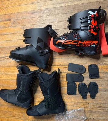 Botas de esquí Fischer RC4 The Curv 120 Vacuum para hombre Mondo 280/285 325 mm negras Foto 1 de 4