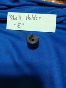LEE Priming Tool Shell Holder "E" SCREW IN TYPE - Picture 1 of 5