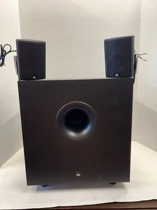 JBL Simply Cinema Sub125A und 2 JBL Sat Lautsprecher mit Wandhalterungen getestet - Bild 1 von 10