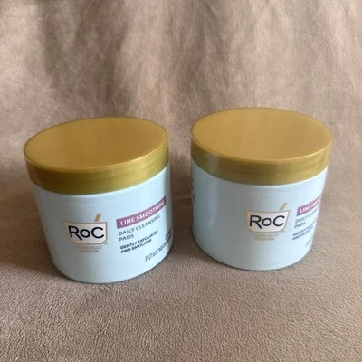2 RoC Line Smoothing Daily Cleansing Pads (28 Pads x 2 = 56 Pads Total) - Image 1 of 3