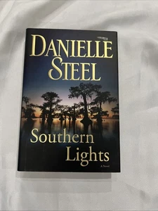 Southern Lights : A Novel by Danielle Steel (2010, Mass Market) - Picture 1 of 3