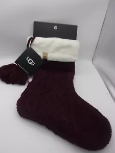 UGG Cable Tejido Vacaciones Navidad Medias Granate Borgoña Piel Sintética Pom Poms Nuevo - Imagen 1 de 2