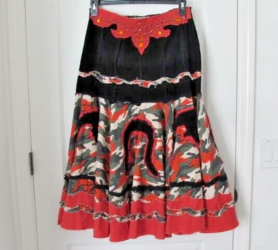 Falda Boho Miss Me L Larga en Niveles 100% Algodón Camuflada Campesina Pradera Colores Otoño Foto 1 de 4