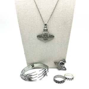 Gothic Schmuck Set Totenkopf Saturn Kugel Halskette Freddy Handschuh Armband Ulme Halloween - Bild 1 von 5