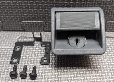 1991-1993 Chevy Caprice GRAY Glove Box Compartment Latch Lock Handle - Image 1 of 4