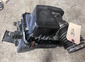 2008 Chevrolet/Chevy Equinox Ls Air Filter Box Assembly #3806 - Picture 1 of 3