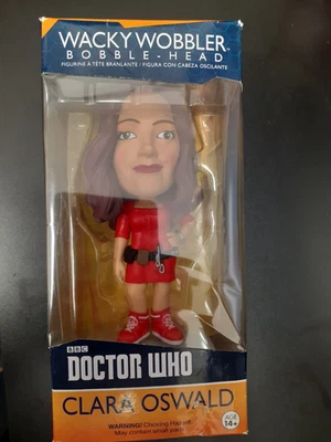 Funko Wack Wobbler Bobble Head - Doctor Who - Clara Oswald - 6 polegadas [wg] - Imagem 1 de 4