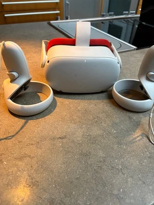 Oculus Quest 2 256GB Advanced All-in-one VR Headset – READ DESC - Image 1 of 2