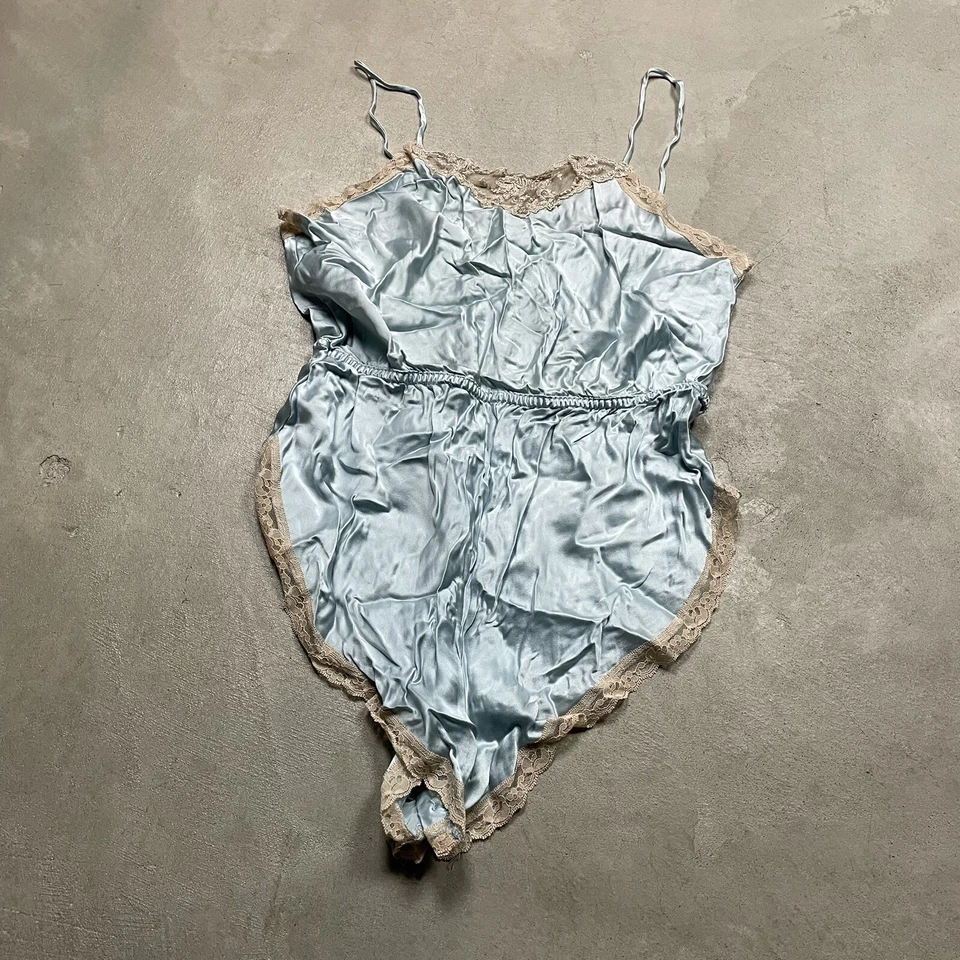 Body lencería de seda vintage ribete de encaje años 70 Cacharel Babydoll satinado brillante Foto 1 de 4