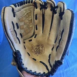 Addidas 11.5 Baseball Glove, Black & Ivory - Picture 1 of 3