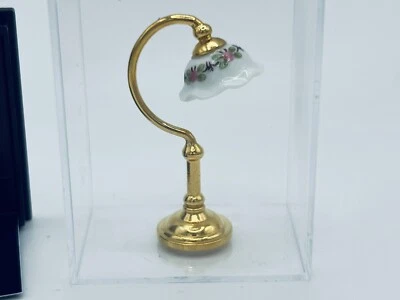Lámpara miniatura de latón Reutter rosa porcelana CASA DE MUÑECAS no eléctrica Foto 1 de 4
