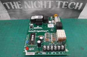 Emerson D341396P05 CNT 05165 Furnace Control Board 50A65 476 08 - Picture 1 of 12