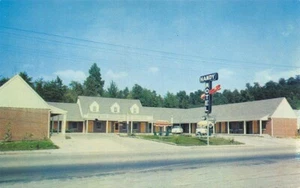 London KY Handy Motel North Main Street Postcard - Picture 1 of 2