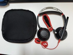 POLY BLACKWIRE [C5220T] WIRED DUAL-EAR STEREO HEADSET WITH BOOM MIC - Picture 1 of 5