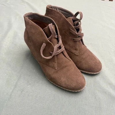 Botines de cuña Dolce Vita para mujer de cuero marrón con cordones, talla 8,5 Foto 1 de 4