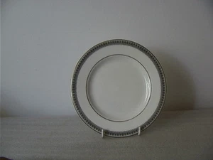 Royal Doulton Ravenswood - té/plato lateral (6 1/2") - Imagen 1 de 1