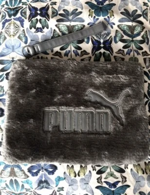 Bolso sin asas Puma de piel sintética gris nuevo con etiquetas precio de venta sugerido por el fabricante 25 GBP Foto 1 de 4