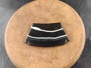 3000+ YEARS OLD AUTHENTIC ANCIENT INDO TIBETAN BANDED AGATE PENDANT BEAD NOTCHED - Picture 1 of 12