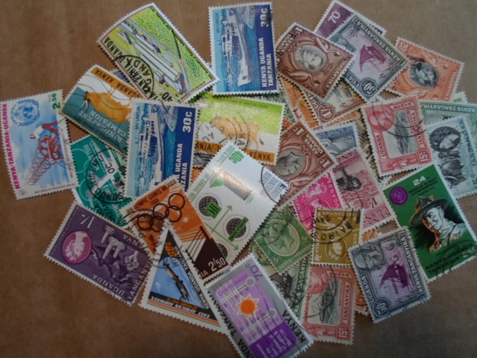 Lote de colección 50 sellos diferentes de Kenia / Uganda / Tanzania KUT Foto 1 de 1