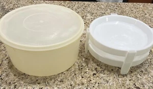 Tupperware Cake Pie Container 256-1 Vintage Seal Lid  + 2 Divide-A-Rack 511-1 - Picture 1 of 13
