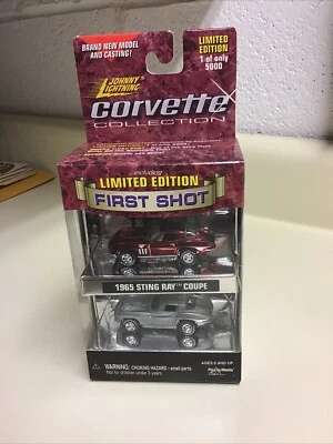 Johnny Lightning Corvette Collection Первый Выстрел 1965 Sting Ray Coupe Новый в Коробке - Изображение 1 из 4