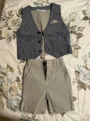 Completino vestito Battesimo bambino gilet + pantaloncini 12 mesi usato perfetto - Immagine 1 di 2