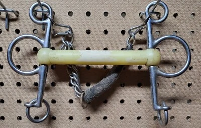 Pelham long cheeks right Soyo Happy mouth 5" English Pleaser Hunter Horse Bit  - Image 1 of 4