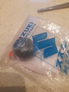Suzuki GS 550 700 Front Right Brake Caliper Mounting Seal - Picture 1 of 6