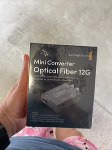 Blackmagic Design Mini Converter - Optical Fiber 12g. SFP Module Included. - Picture 1 of 5