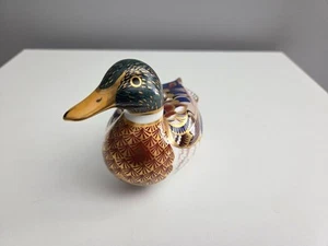 Pisapapeles Royal Crown Derby Imari Mallard Duck firmado Inglaterra LXI tapón dorado - Imagen 1 de 11