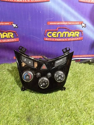 2015 2016 Chevrolet Sonic Center Dash Climate HVAC Control Unit 95274600 - Image 1 of 4