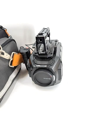 Cámara de cine digital Blackmagic Design URSA Mini 4K (montaje Canon EF) Foto 1 de 4