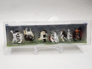 N Scale Mountain Cows (8 pcs) - Faller #155904 - Picture 1 of 7