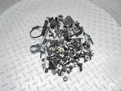 Kawasaki KLR 650 KLR650 KL650 2007 97-07 tuercas diversas tornillos pernos herrajes Foto 1 de 4