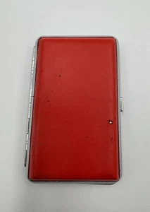 Portasigarette sovietico vintage vinile rosso URSS metallo anni 60 - Foto 1 di 12