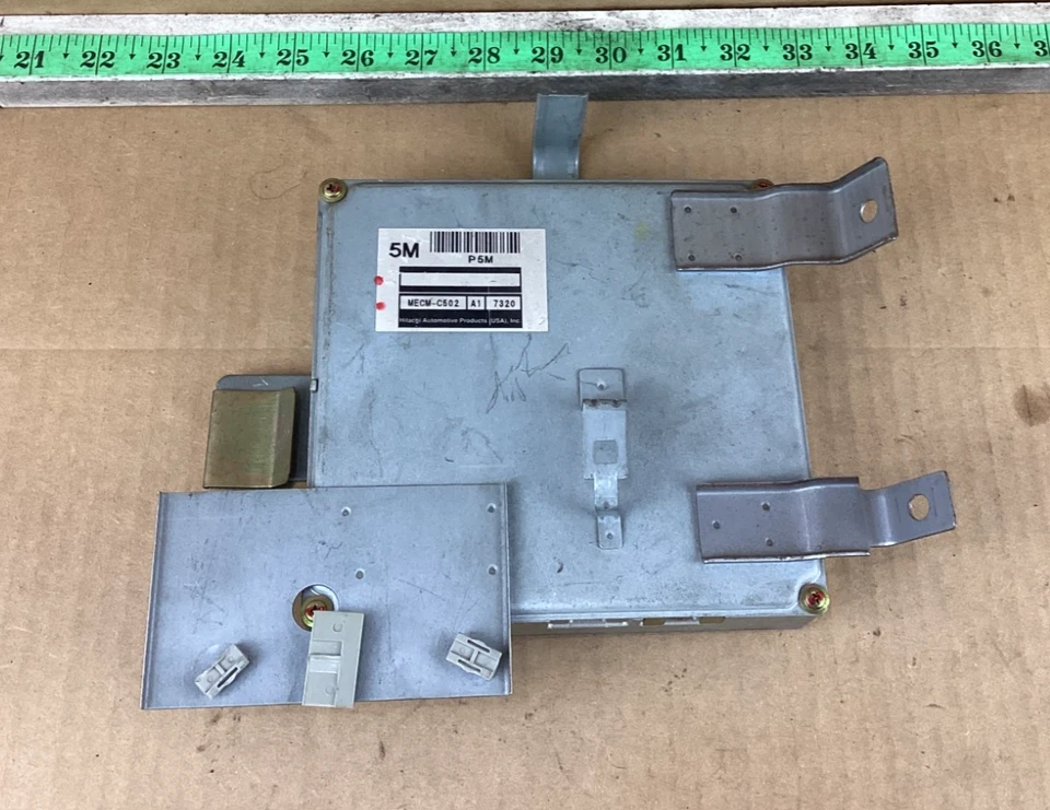 1995 - 1997 Nissan Quest Engine Control Unit Module ECU MECM-C502A1 - Image 1 of 4