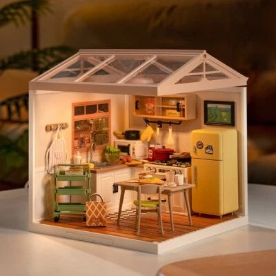 Rolife Super Creator Cozy Living Lounge Kunststoff DIY Mini LED Dollhouse Xmas - Bild 1 von 4