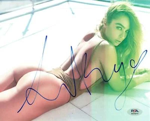 Sommer Ray Signed 8x10 photo PSA/DNA Influencer/Model - Picture 1 of 1