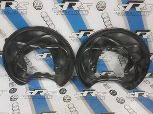 Genuine AUDI Q7 MK2 350mm Pair of Rear Brake Disks Guards 4M0 615 611 C & 612C - Picture 1 of 4