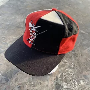 RARE Vintage 90s UNLV Runnin Rebels Patchwork Top Of The World TOW Snapback Hat - Picture 1 of 10