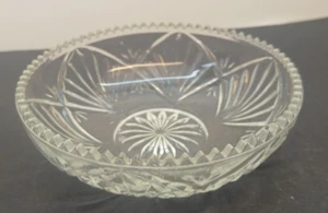 Vintage Jeannette Glass Clear Fan Pattern Dessert Bowl - Picture 1 of 3