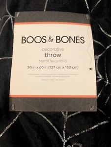 Boos & Bones schwarz mit silbernen Netzen und Spinnen Überwurf/Decke 50 x 60 Zoll - Bild 1 von 3