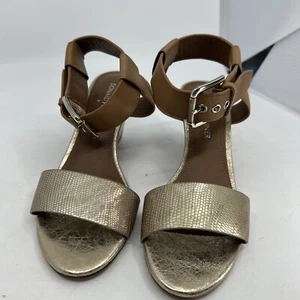 Donald J. Pliner Gold Strap Buckle Leather Wedge Sandals Womens Size 5.5 - Picture 1 of 10