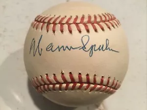 Warren Spahn Autographed Baseball—Beckett Sticker #BQ32133 - Picture 1 of 7