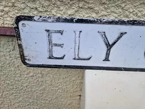 old road sign - Picture 1 of 2