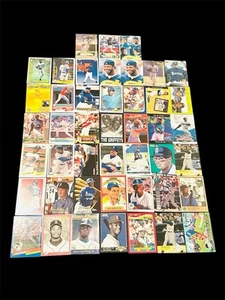 Ken Griffey Jr. Baseball Card Collection- Seattle Mariners ( 45 MLB Card Lot ) - Picture 1 of 7