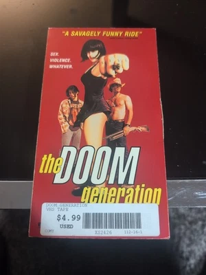 🔥 THE DOOM GENERATION 🔥 (VHS, 1995) Rose McGowan Gregg Araki OOP! - Image 1 of 4