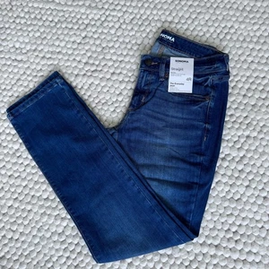Sonoma Blue Straight Leg Jeans The everyday Jean Size 4/27 - Picture 1 of 12