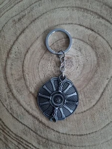 🍀 God of War Kratos Schild Keychain Schlüsselanhänger Silber silver - Bild 1 von 2