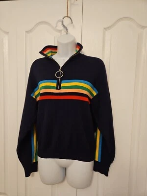 Suéter Urban Outfitters Para Mujer Talla XS Media Cremallera Azul Marino Arco Iris Manga a Rayas Foto 1 de 4